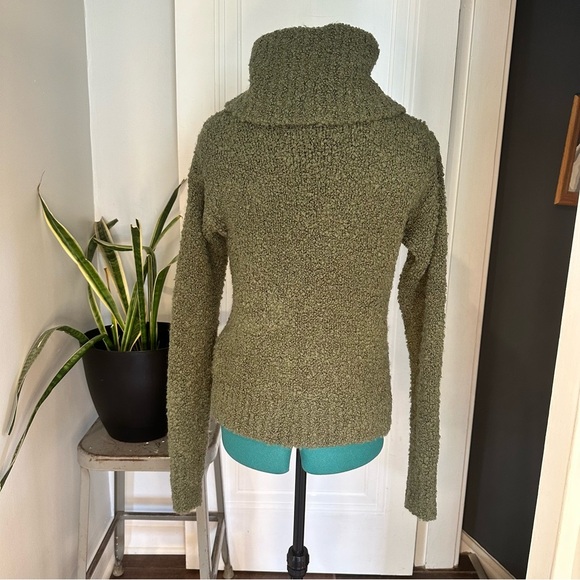 Abercrombie & Fitch Womens Small green Turtleneck Sweater Cozy - Picture 9 of 15